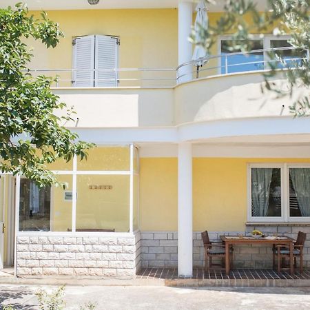Oliveum Apartments Umag Exteriör bild