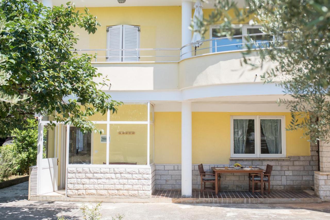Oliveum Apartments Umag Exteriör bild